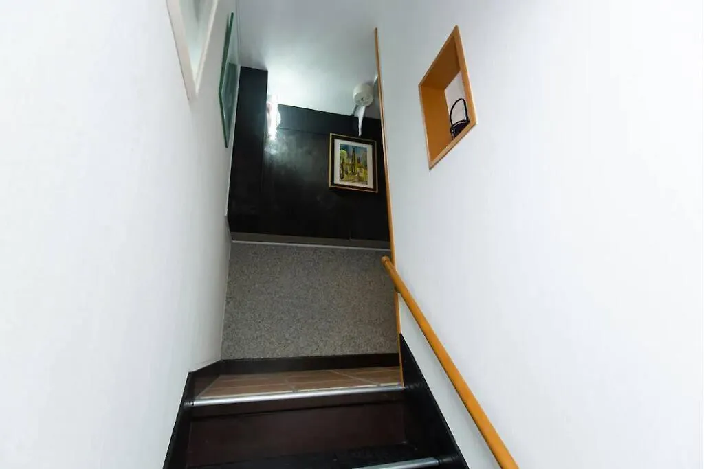 דירה טוקיו #Ryokan Maru 最大8名 2寝室 2浴室 2家族ok 浅草寺至近 徒歩観光地 高級ラグジュアリー貸切